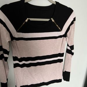 Tan and black sweater size S GUC